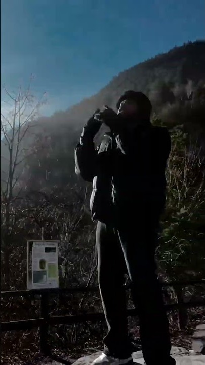 Bref extrait d'un clip vidéo réalisé pour MonstaDopeBoy